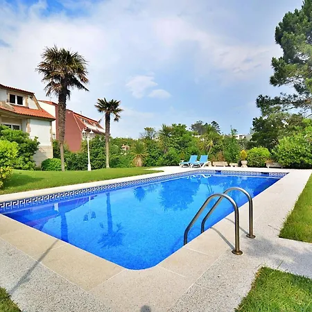 Ultreya Playa De Paxarinas Villa